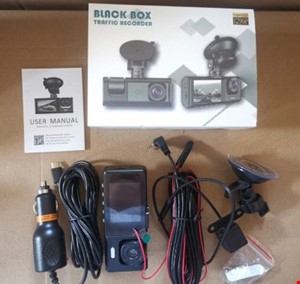 دوربین ثبت وقایع 3 لنزه